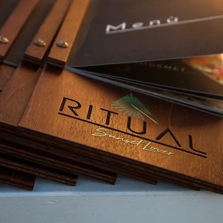 Oda ve Kahvaltı Ritual Sunset Lover